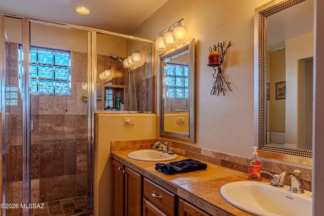 13913 E Fiery Dawn Drive, Vail, AZ 85641