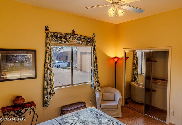 13913 E Fiery Dawn Drive, Vail, AZ 85641