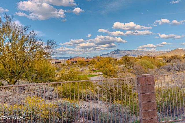 13913 E Fiery Dawn Drive, Vail, AZ 85641