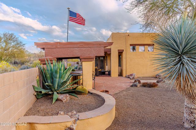 13913 E Fiery Dawn Drive, Vail, AZ 85641