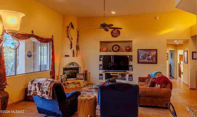 13913 E Fiery Dawn Drive, Vail, AZ 85641