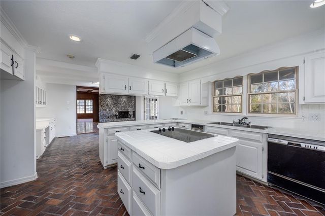 1701 NW 30TH TERRACE, Gainesville, FL 32605