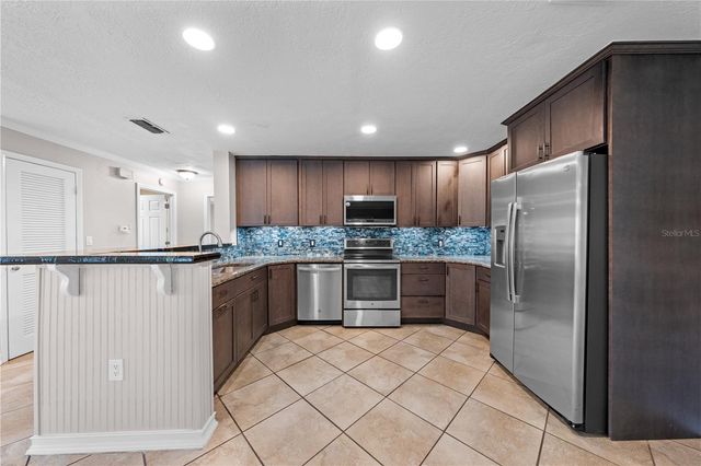 511 MISSOURI AVENUE, St Cloud, FL 34769