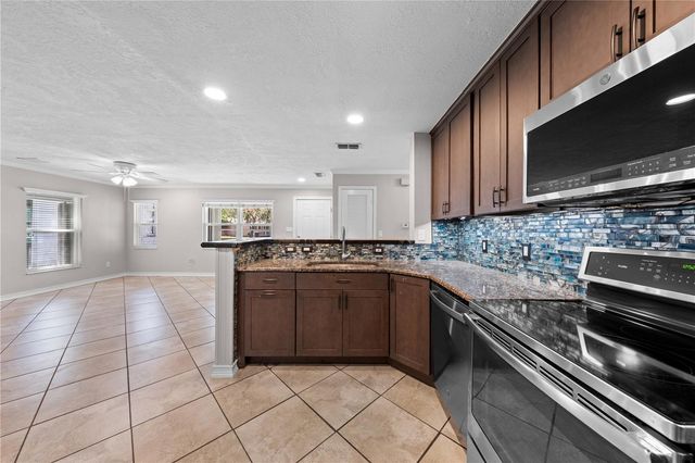 511 MISSOURI AVENUE, St Cloud, FL 34769