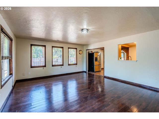 4503 Se 282ND Ave, Gresham, OR 97080