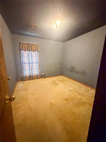 2020 Grassland Drive, Norman, OK 73072