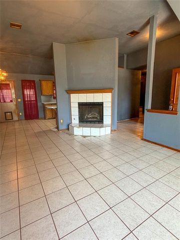 2020 Grassland Drive, Norman, OK 73072