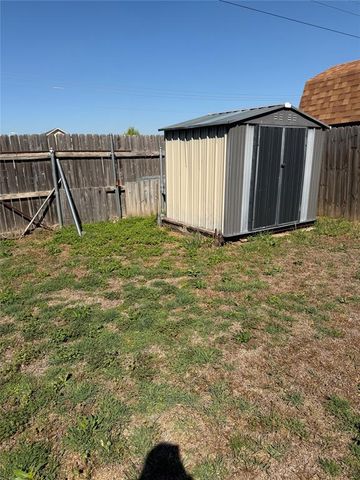 2020 Grassland Drive, Norman, OK 73072