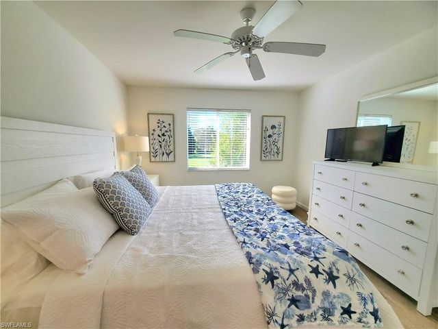 1051 Eastham Way Apt 204, Naples, FL 34104