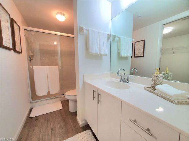 1051 Eastham Way Apt 204, Naples, FL 34104