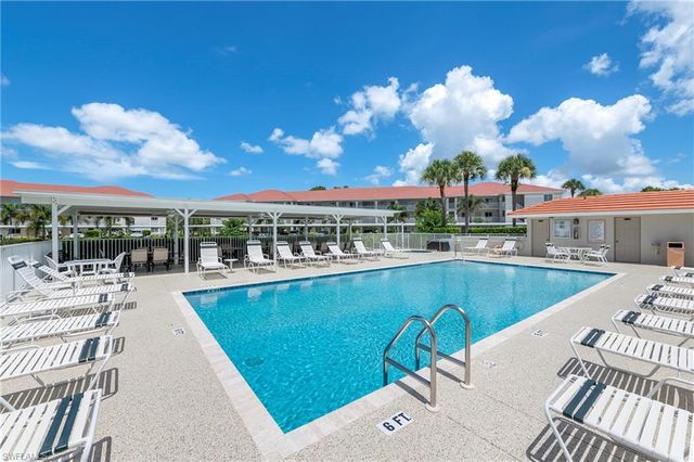 1051 Eastham Way Apt 204, Naples, FL 34104