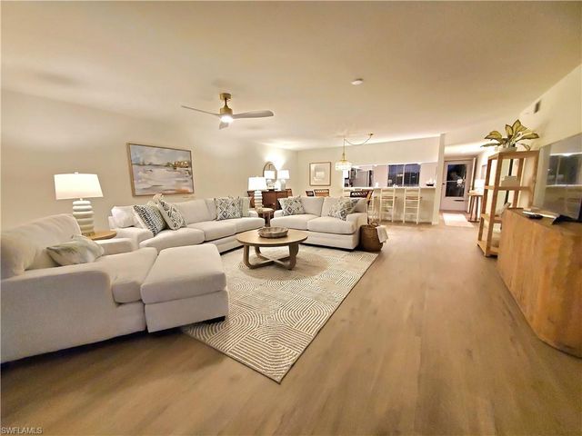 1051 Eastham Way Apt 204, Naples, FL 34104