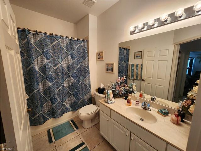 7737 Haverhill CT, Naples, FL 34104