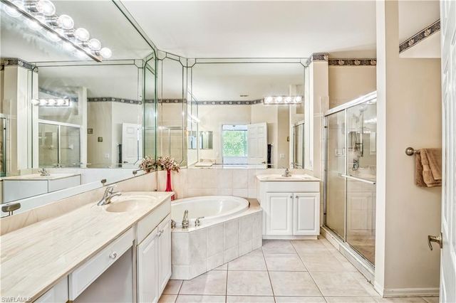 7737 Haverhill CT, Naples, FL 34104