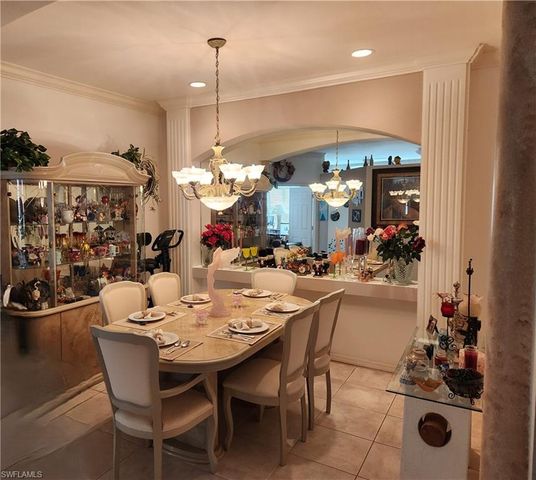 7737 Haverhill CT, Naples, FL 34104