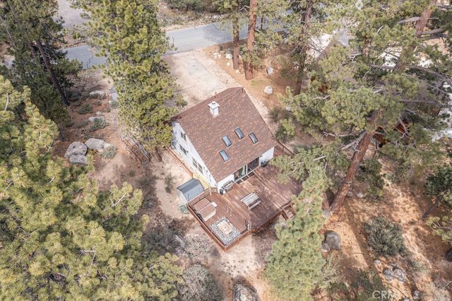 39075 Rim Of The World, Fawnskin, CA 92333