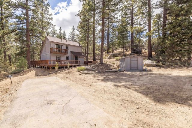 39075 Rim Of The World, Fawnskin, CA 92333