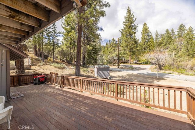 39075 Rim Of The World, Fawnskin, CA 92333