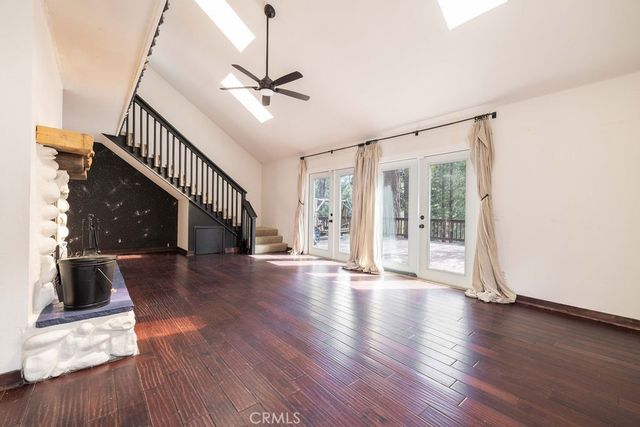 39075 Rim Of The World, Fawnskin, CA 92333