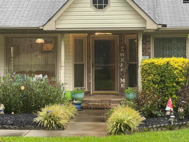 6674 Francis Marion Avenue, Dalzell, SC 29040