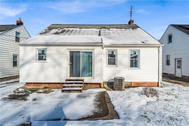 24270 Glenforest Road, Euclid, OH 44123