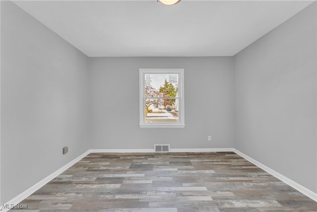 24270 Glenforest Road, Euclid, OH 44123