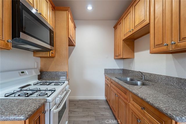 10085 Tujunga Canyon Boulevard 4, Tujunga, CA 91042