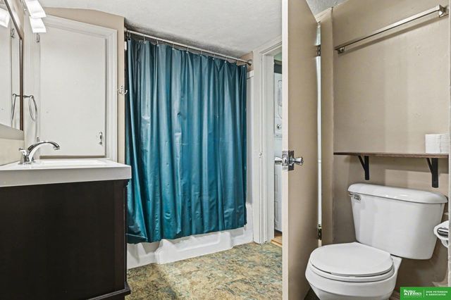 614 E Linden Avenue, Fremont, NE 68025