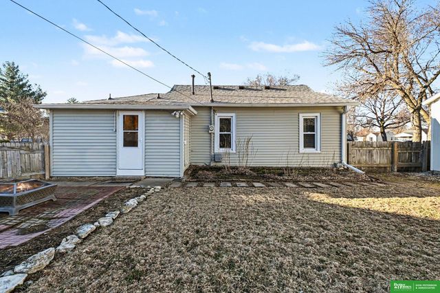 614 E Linden Avenue, Fremont, NE 68025