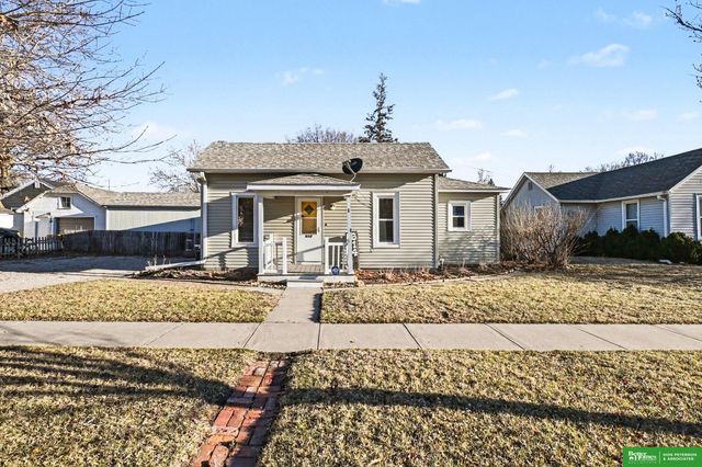 614 E Linden Avenue, Fremont, NE 68025