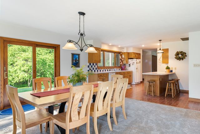 11875 W 700 S, Columbus, IN 47201