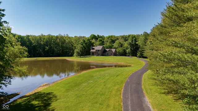 11875 W 700 S, Columbus, IN 47201