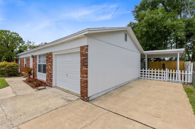208 AVALONE DRIVE, Apopka, FL 32703