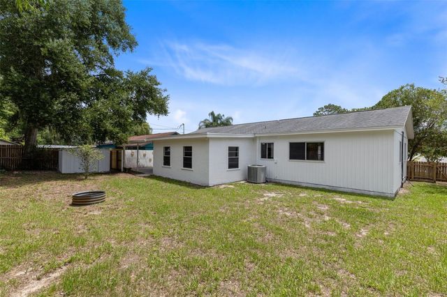 208 AVALONE DRIVE, Apopka, FL 32703