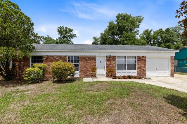 208 AVALONE DRIVE, Apopka, FL 32703