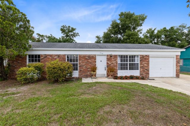 208 AVALONE DRIVE, Apopka, FL 32703