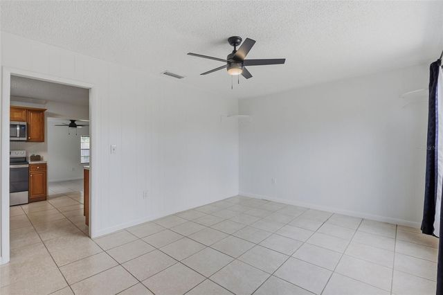 208 AVALONE DRIVE, Apopka, FL 32703