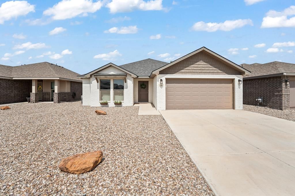 6702 Fiddler Rd, Midland, TX 79705