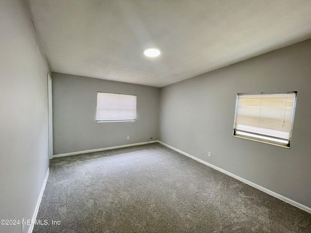 11333 AMERICANA Lane, Jacksonville, FL 32218