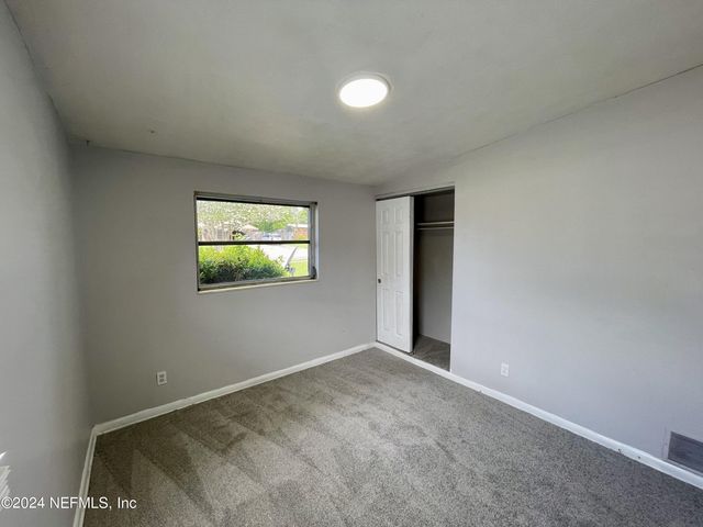 11333 AMERICANA Lane, Jacksonville, FL 32218