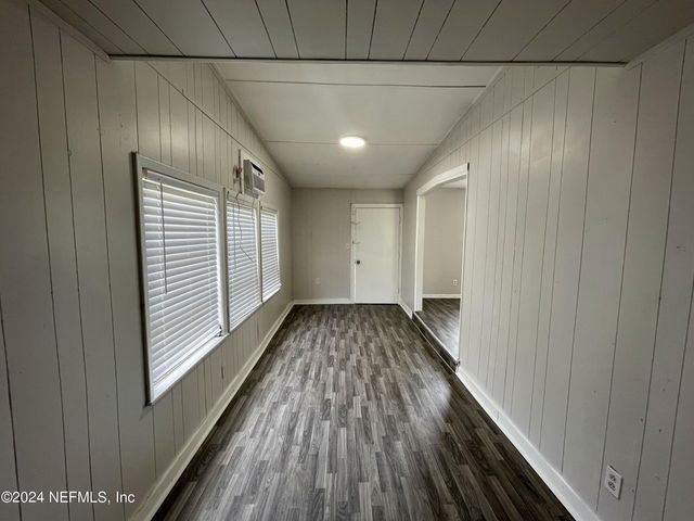 11333 AMERICANA Lane, Jacksonville, FL 32218