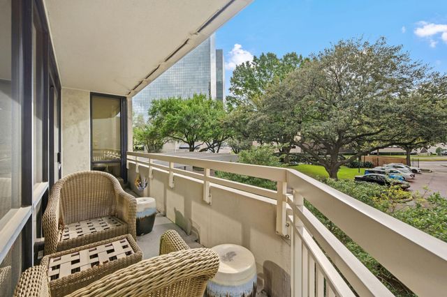 14 Greenway Plaza 2P, Houston, TX 77046