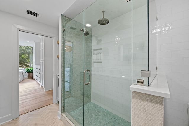 14 Greenway Plaza 2P, Houston, TX 77046