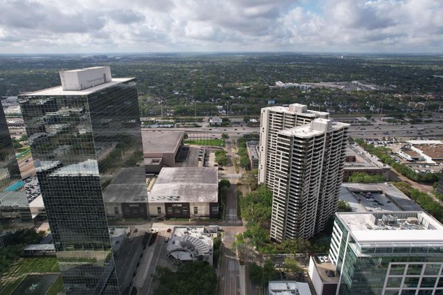 14 Greenway Plaza 2P, Houston, TX 77046