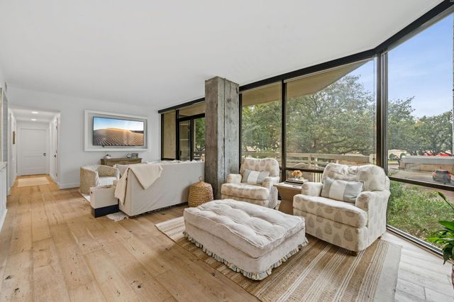 14 Greenway Plaza 2P, Houston, TX 77046