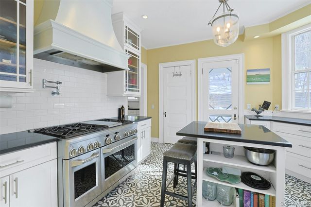 182 Broadway, Dobbs Ferry, NY 10522