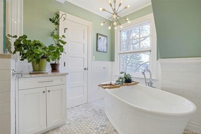 182 Broadway, Dobbs Ferry, NY 10522