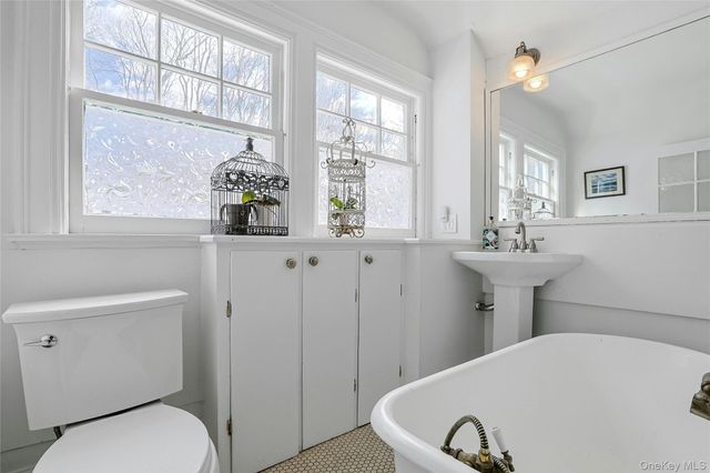 182 Broadway, Dobbs Ferry, NY 10522