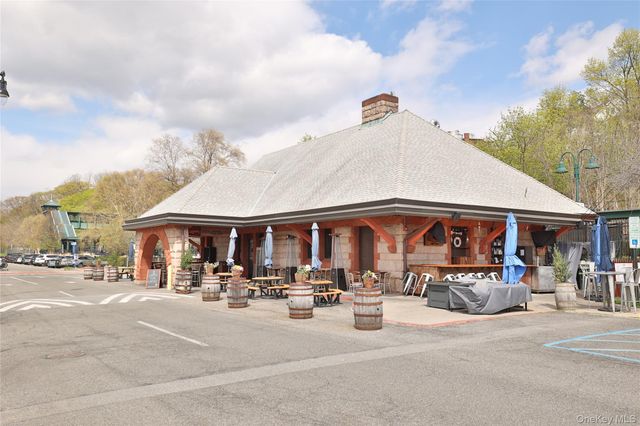 182 Broadway, Dobbs Ferry, NY 10522