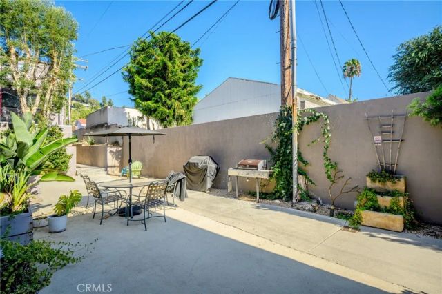1116 E Palmer Avenue 5, Glendale, CA 91205